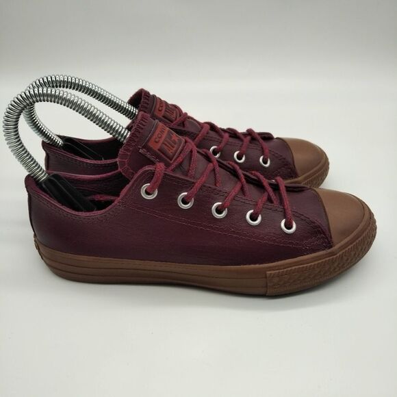 Converse Chuck Taylor All Star Low Ox Red Sangria Gum Sneakers Youth Size 2 - Picture 2 of 8